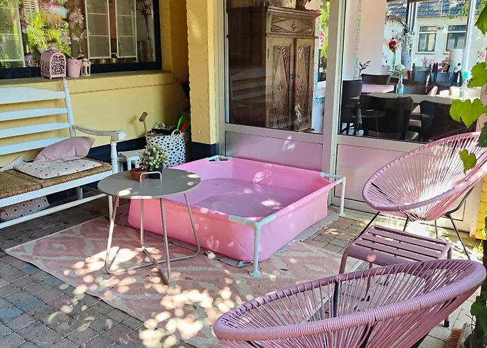 Lela ファルケンブルフ