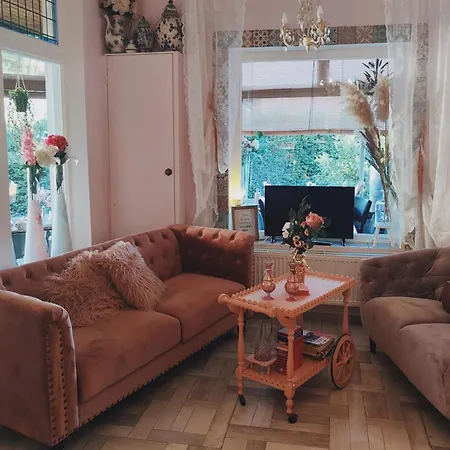 Lela ホテル ファルケンブルフ