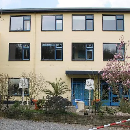 ホテル Lela ファルケンブルフ